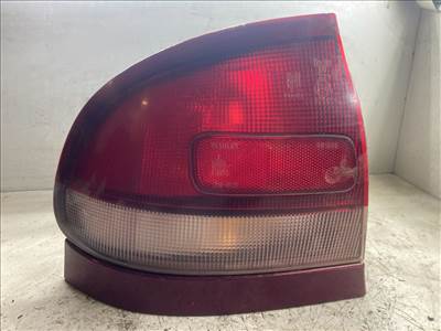 MAZDA 626 Hátsó Lámpa