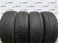 215/65 R16 Dunlop UltraGrip Performance téli gumi 5-8mm