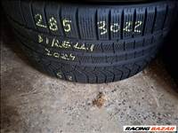  285/30/22"  Pirelli téli gumi 