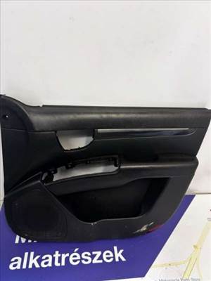 Hyundai Santa FE jobb első ajtókárpit 823062B011HZ-BON
