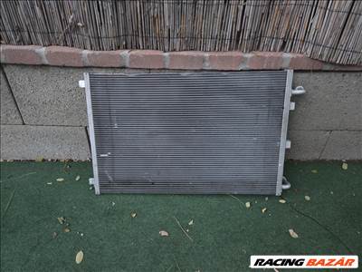 Volkswagen Tiguan III, Skoda Octavia IV, Skoda Superb IV, Skoda Kodiaq II kiegészítő hűtő 3WA121251