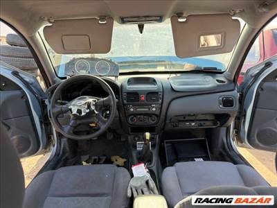 Nissan Almera II Kesztyűtartó *173908*