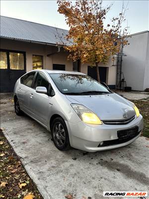 Toyota Prius (XV20) bontott alkatrészei