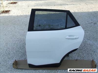 Kia Stonic bal hátsó ajtó 