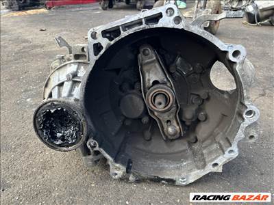 Volkswagen Passat B6 1.9 TDI váltó  jcx12076