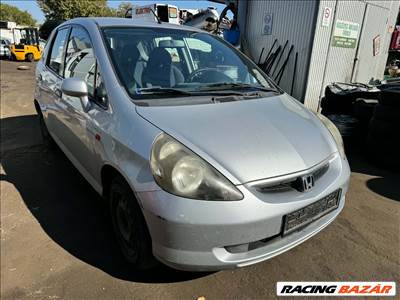 Honda Jazz 1.4 -L13A-  bontott alkatrészei