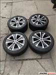  5x112 lyukosztású 18" újszerű (gyári felni) alufelni, rajta 245/45 újszerű Bridgestone téli gumi 