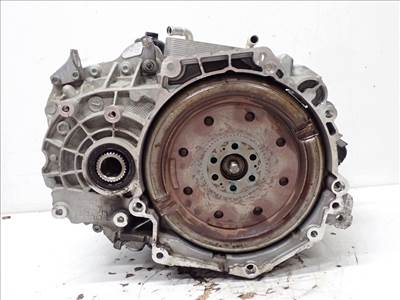 VW GOLF VII / AUDI A3 8V 2.0 TDI automata 4x4 sebességváltó RBQ