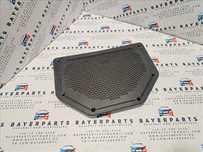 BMW E81 E82 E87 E88 E84 X1 ülés alatti mélynyomó mély hangszóró rázs borítás