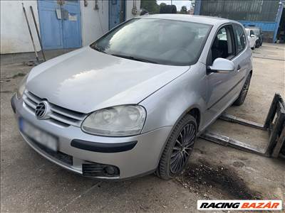 Volkswagen Golf V bontott alkatrészei BXF
