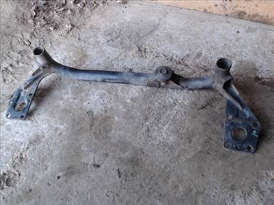 AUDI A4 94-98 Alsó kereszttartó