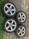 Bmw  5x120 lyukosztású 17" újszerű (gyári felni) alufelni, rajta 225/45 újszerű Pirelli téli gumi 