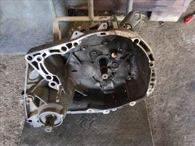 RENAULT MEGANE 99-02 Sebességváltó. benzines manuális