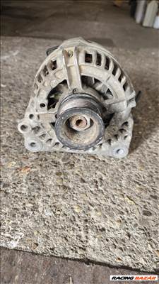 Volkswagen Polo III 1.4 70A generátor 037903025l