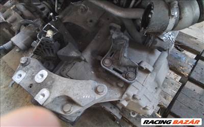 Volkswagen Passat B6 2.0 TDI Sebességváltó 6-sebességes 