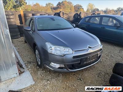 Citroën C5 I 2.0 HDi Első lökhárító 