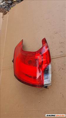 Jobb hátsó lámpa 2013 Peugeot 2008 gyári 9678074380