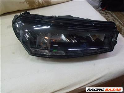 Skoda Fabia mk4 jobb első fényszóró  6vb941016