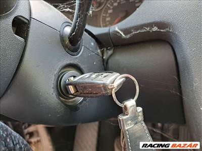 Audi A3 (8P) 2.0 TDI quattro gyújtás kapcsoló 