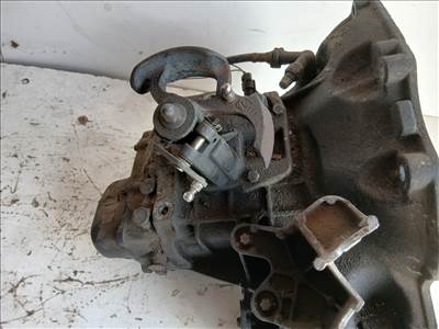 Opel Zafira B Benzines Váltó Z16xep 5 sebességes