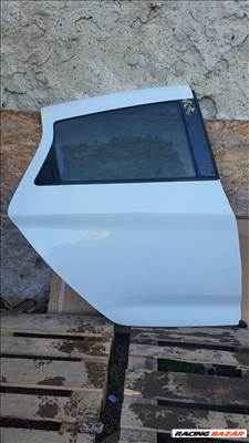 Jobb hátsó ajtó 2016 Renault Zoe       2  komplett