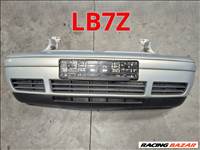 Volkswagen Golf IV első lökhárító LB7Z (42585)