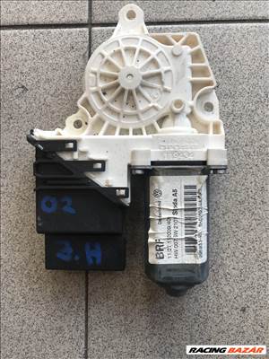 Skoda Octavia II jobb hátsó ablakemelő motor 5K0959794