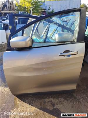 Mazda 5 (CW) Bal első ajtó.