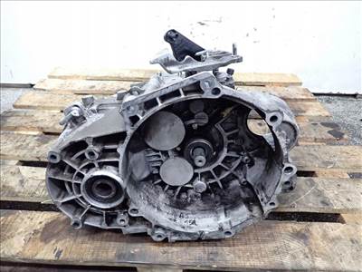 AUDI A3 8P 2.0 TDI 4x4 sebességváltó NFY