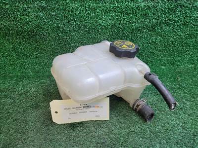 Opel Astra J Kiegyenlítő Tartály 67-45 13256824