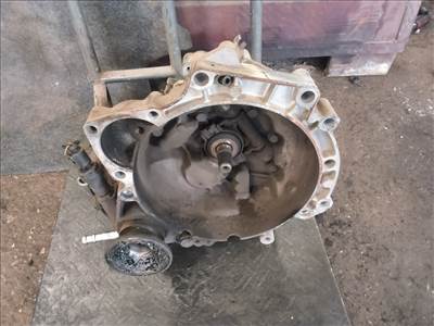 SEAT CORDOBA 99-02 Sebességváltó. benzines manuális