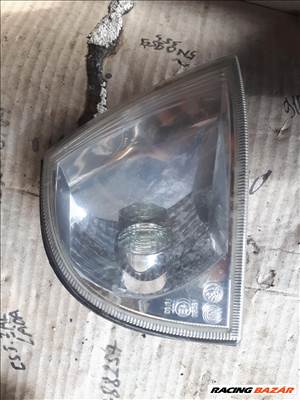 Skoda Octavia I jobb első irányjelző felfogatás sérült 1u0953050c 1u0953156d