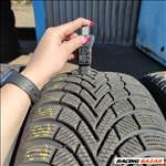 225/40 R18 Maxxis téli gumi 89000ft a 4db/28/
