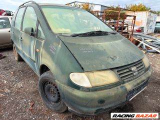 Seat Alhambra I Jobb Tetősín *174100*