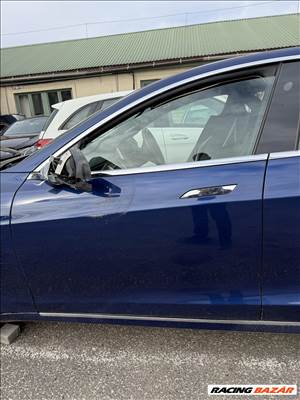 Tesla Model S bal első ajtó kék