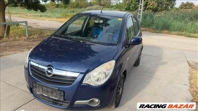 Opel Agila B 1.0 Benzin (Bontás!)