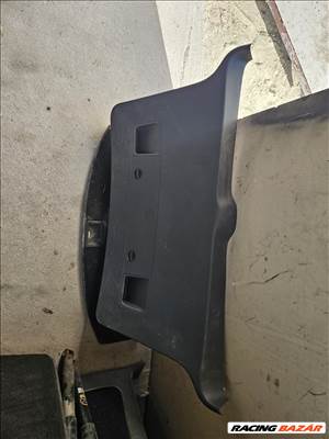 Volkswagen Touran I Csomagtérajtó kárpit 