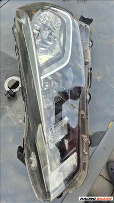 Nissan Micra k14 bal első lámpa 