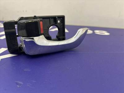 Kia Magentis bal belső kilincs 826102G010-BON