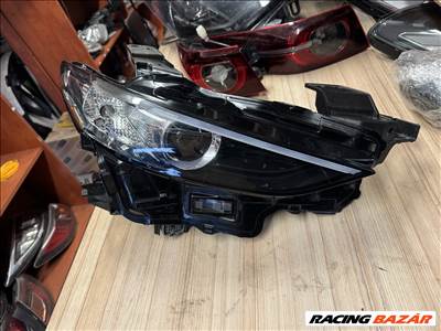 Mazda 3 (BP) fényszóró 