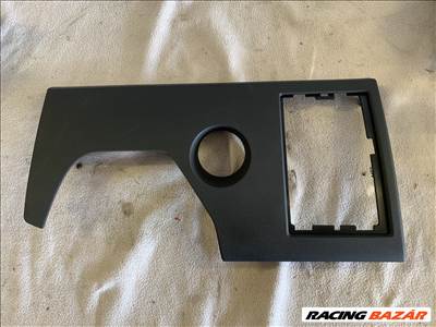Dacia Duster alsó műszerfal burkolat 681352888r