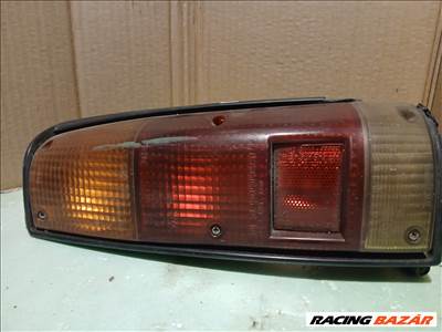 Isuzu Trooper 4267  jobb hátsó lámpa  iki4267
