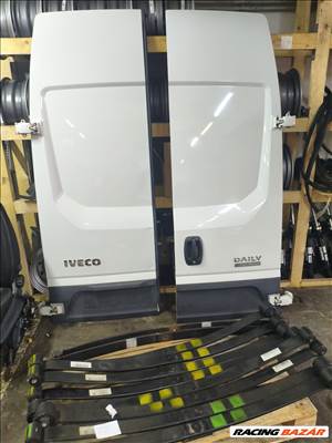 Iveco dayli hátsó ajtó  5801520230 5801520002