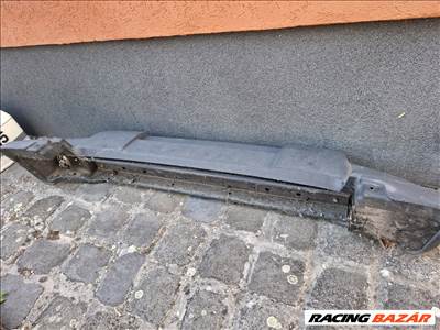 Jeep wrangler lökhárító merevítővel ahogy a képen.