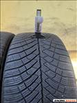 245/4018" újszerű Pirelli téli gumi gumi