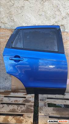 Jobb hátsó ajtó 2014 Suzuki S Cross kompletten 