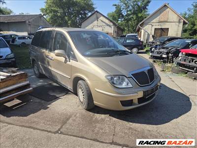 Lancia Phedra 2.2 16v jtd ABS TÖMB