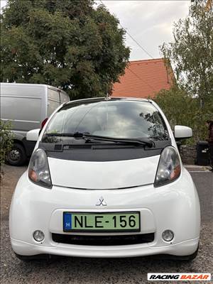 Mitsubishi i-MiEV (2011) – Zöld rendszámos városi cirkáló! 
