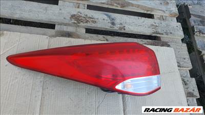 Bal hátsó lámpa 2013 Hyundai i40 kombi gyári 924013z0