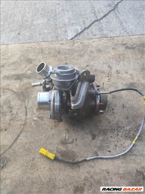 Nissan Qashqai (J10) 2.0 dCi 4WD turbó  8200638766